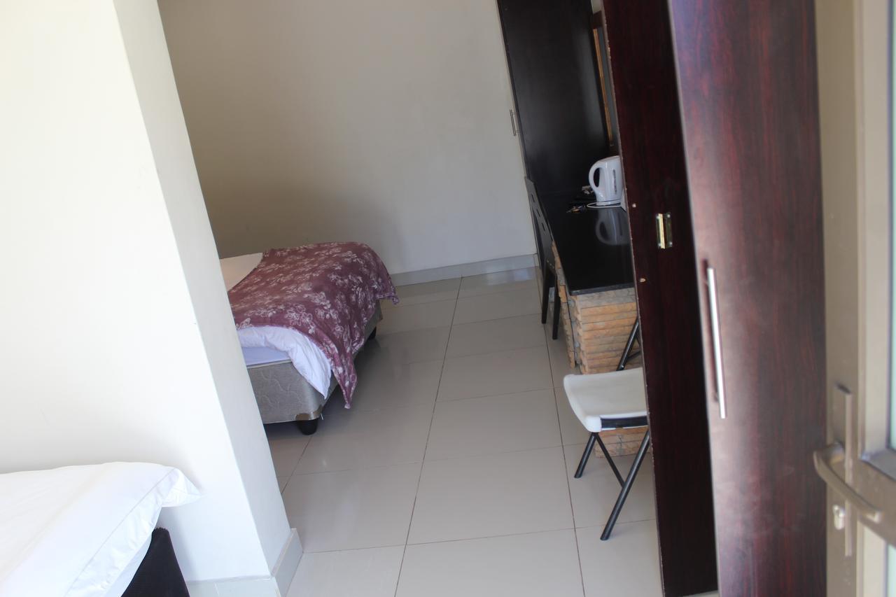 Tsumeb Guesthouse Kamho Exterior photo